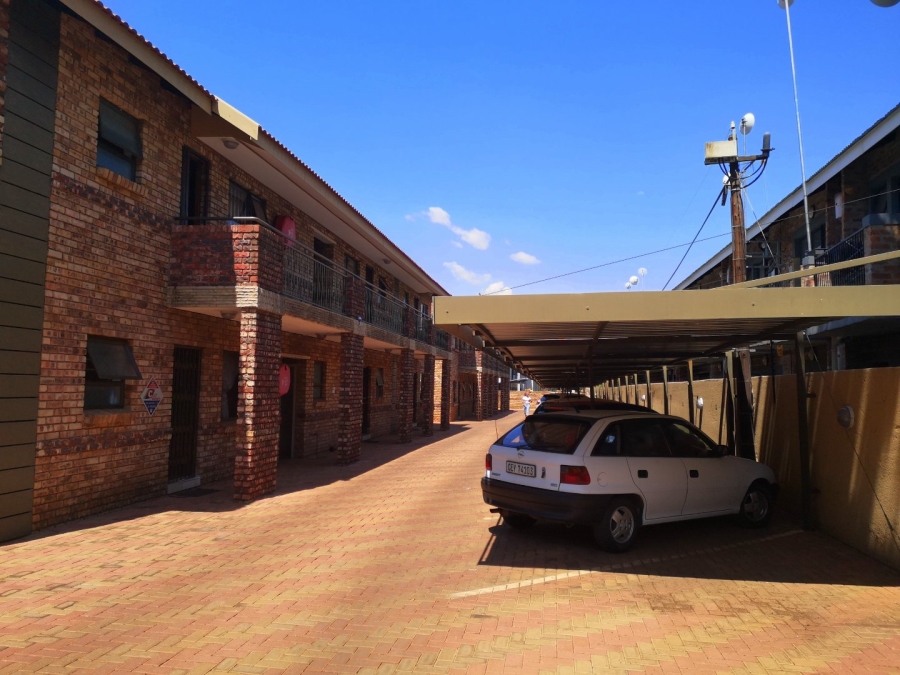 2 Bedroom Property for Sale in Die Bult North West